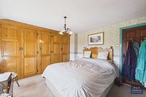 Photo 35- click for photo gallery